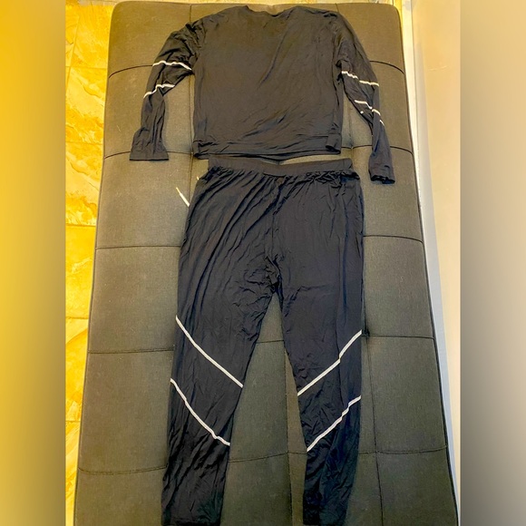 Pants set - Picture 1 of 3